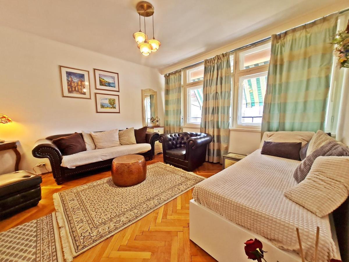 City Star Apartment สปลิท ภายนอก รูปภาพ